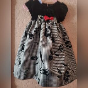 Marmellata plaid floral black and white dress size 12 months